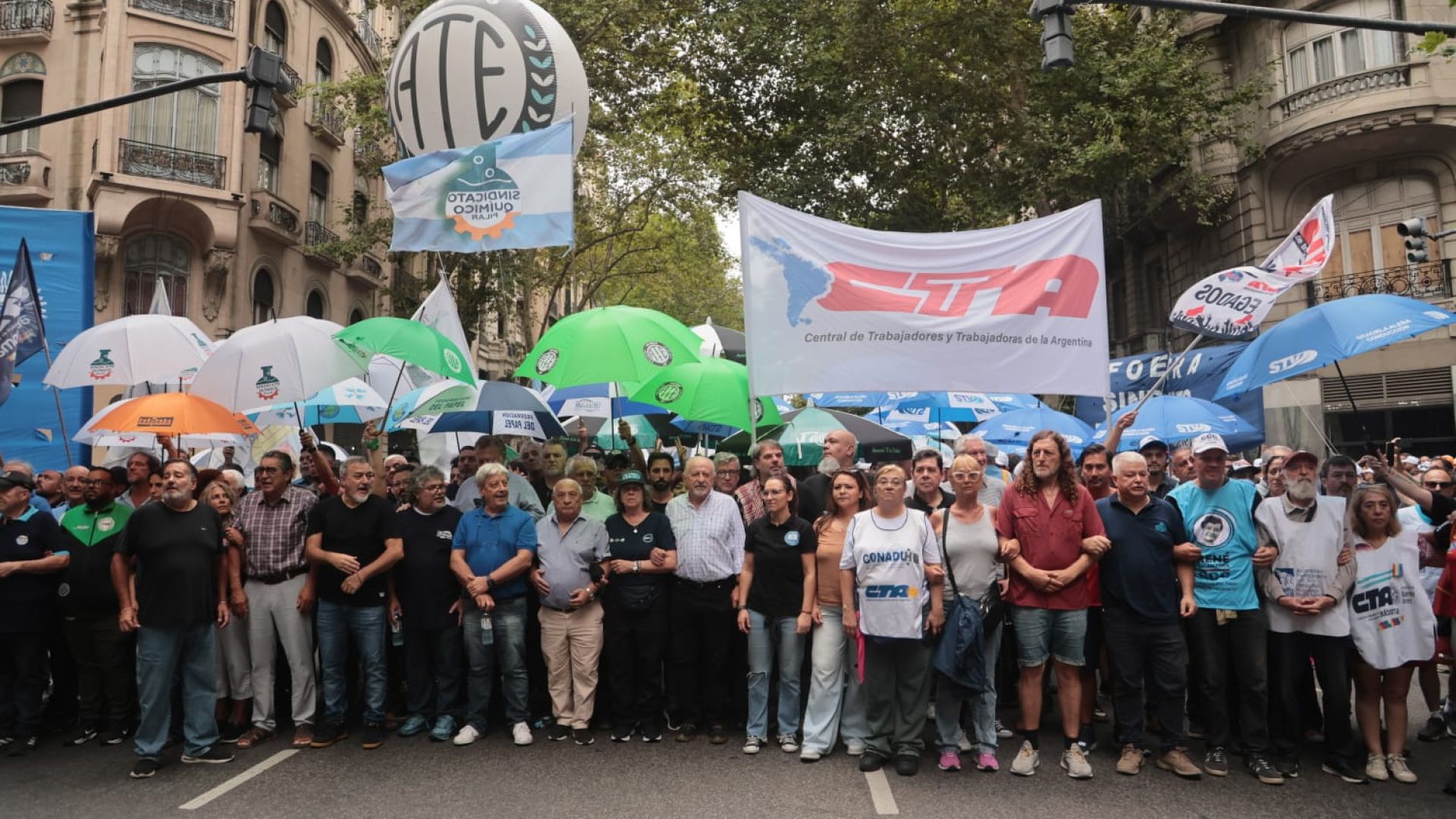 PARAMOS Y MOVILIZAMOS CONTRA LA REFORMA LABORAL